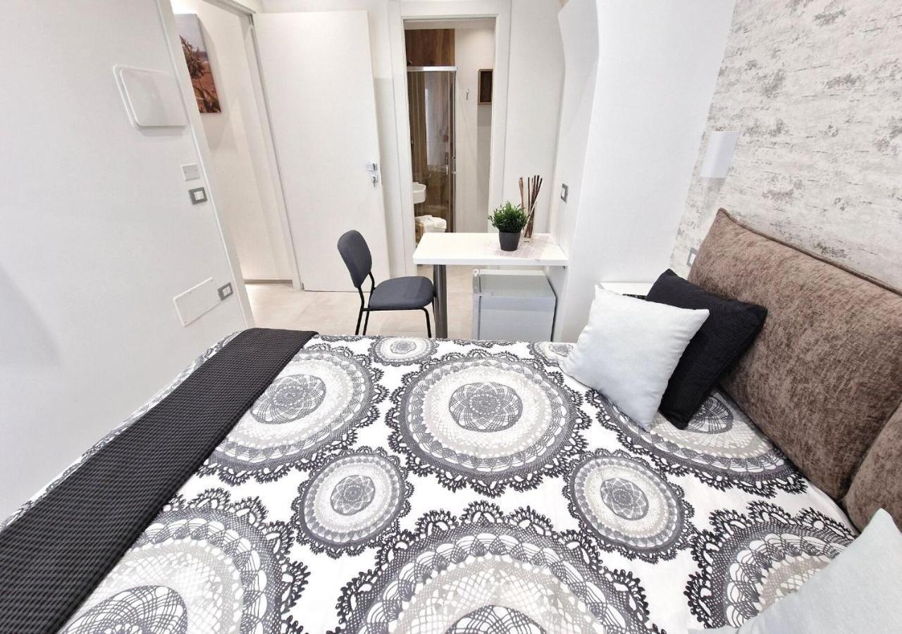 B&B Tra Le Vie Del Borgo Βιέστε Εξωτερικό φωτογραφία